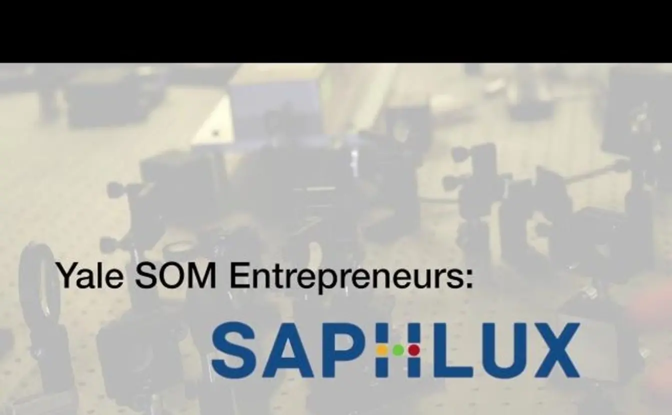 Preview image for the video "Student Entrepreneurs: Saphlux".