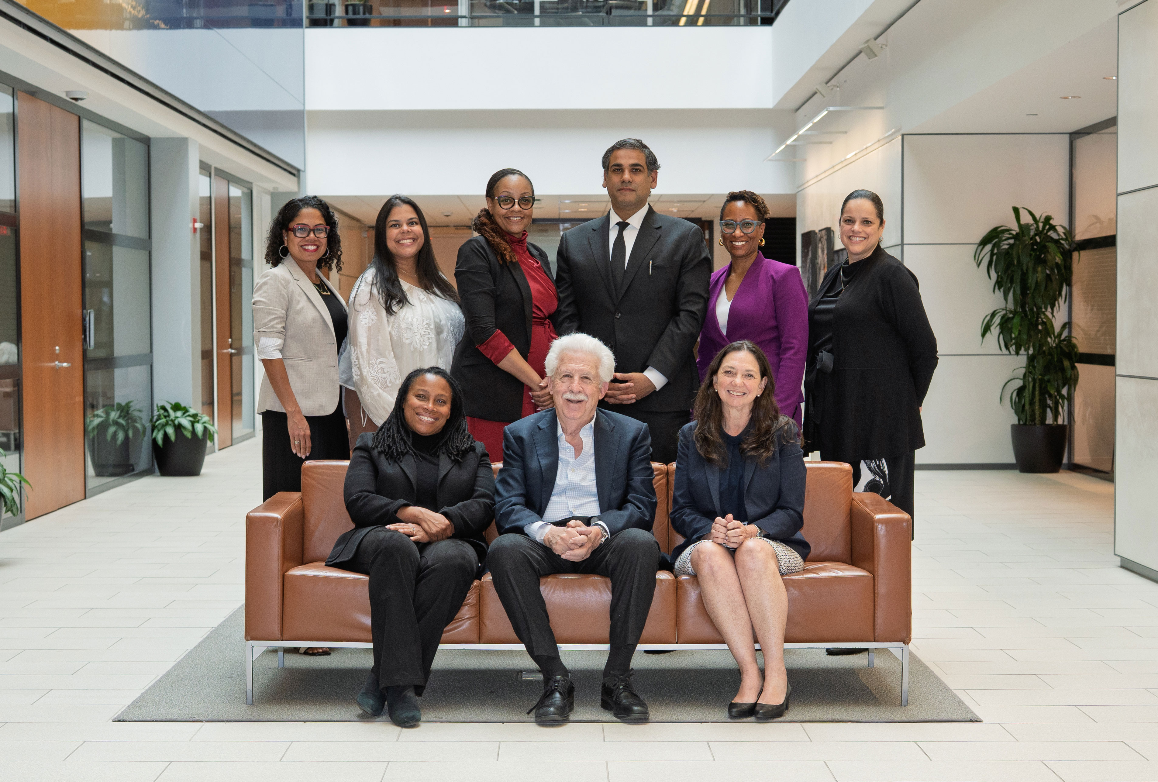 Yale School of Management Pozen-Commonwealth Fellows with Mr. Pozen and Alumni panel.