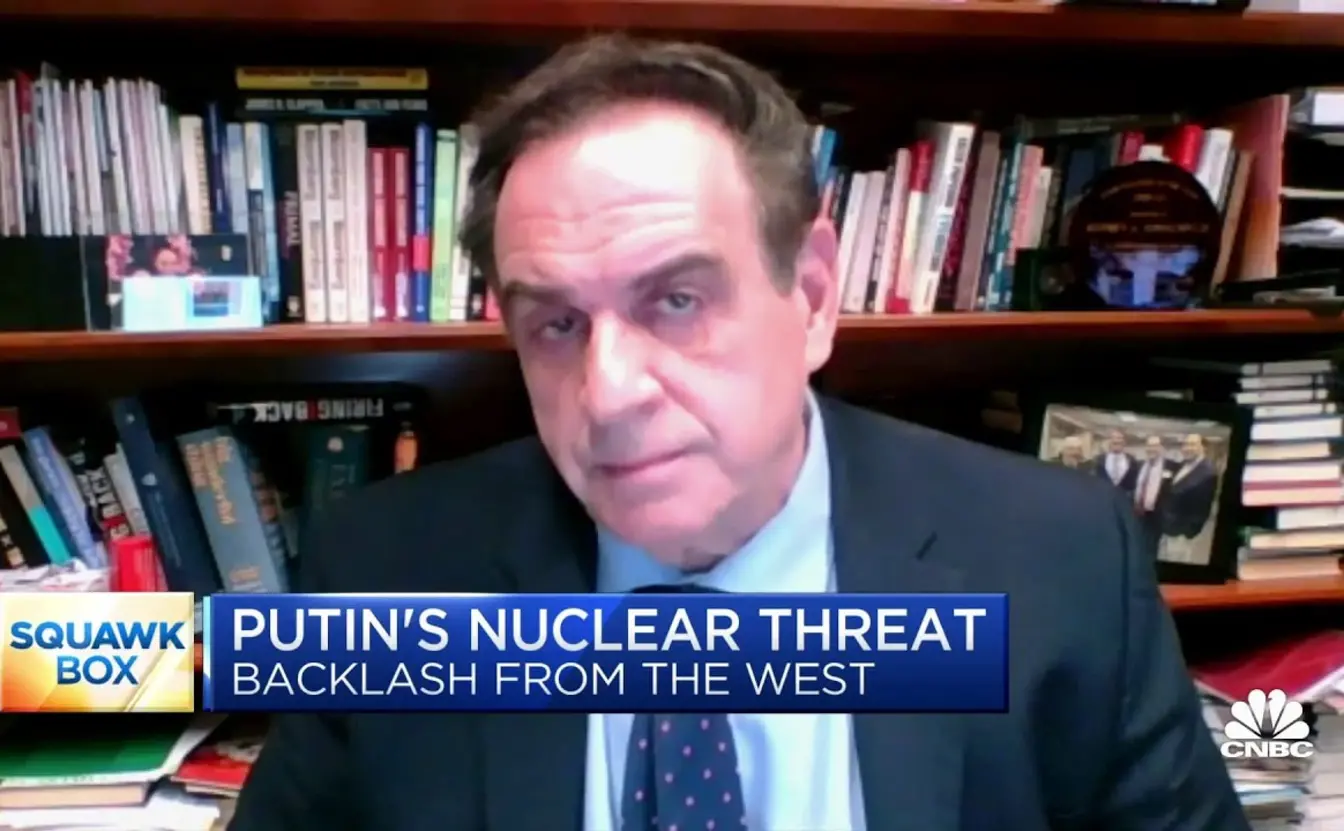 Preview image for the video "The idea of splitting up Ukraine is ludicrous, says Yale's Jeffrey Sonnenfeld".
